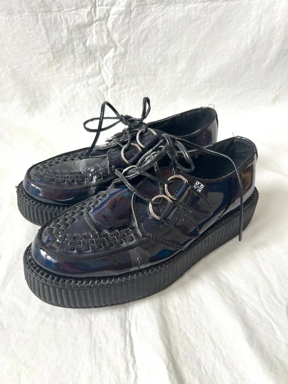 TUK creepers black iridescent faux patent US womens 6 lace up platform shoes